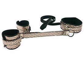 FAUX COLLAR TO WRIST RESTRAINTS
